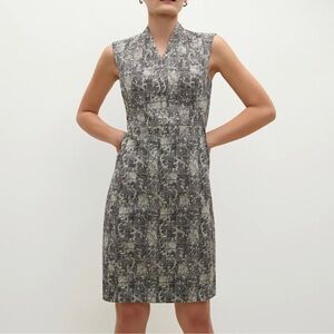 M.M. LaFleur Aditi Dress in Crackle Sheath Pencil Sleeveless V Neck